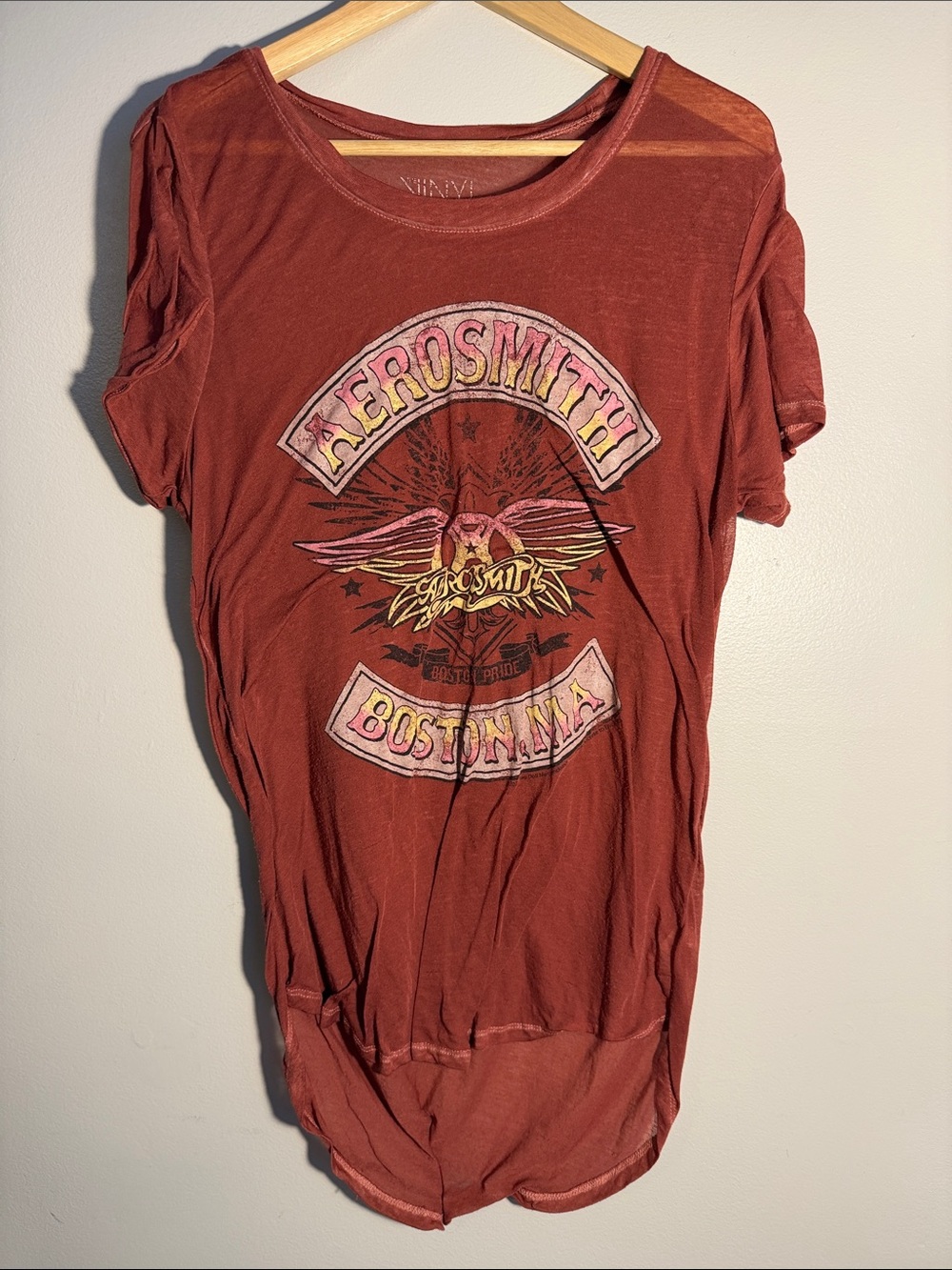 Vinyl Icons Ultra Thin Aerosmith Boston, MA Band Tee, Large